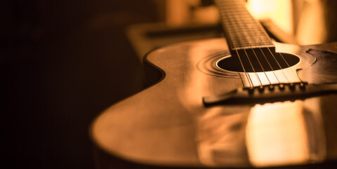 PM akoestische gitaar